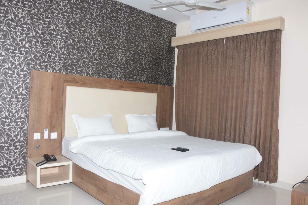 Salem Regency - A Business Stay Exterior photo