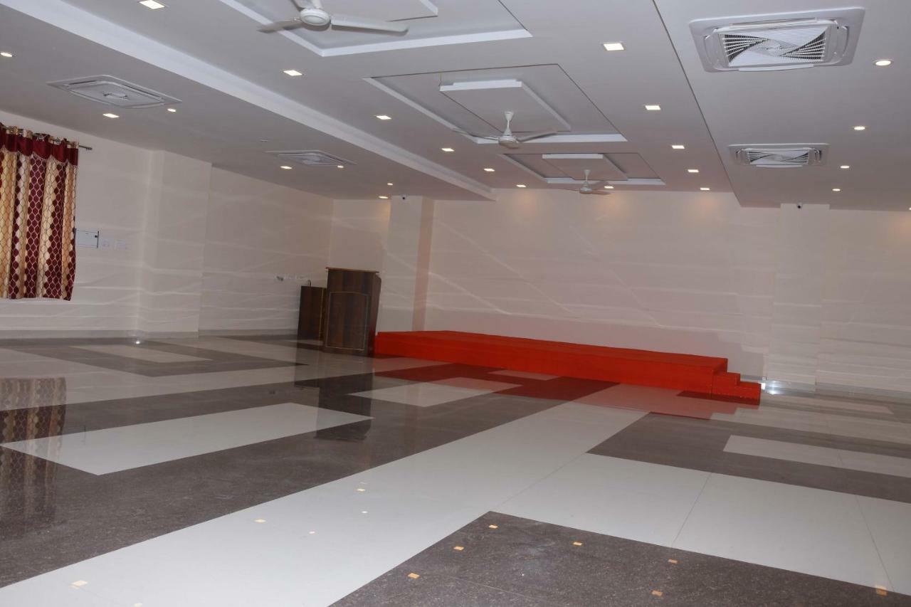 Salem Regency - A Business Stay Exterior photo